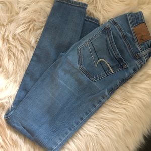 American Eagle Mid rise skinny jeans